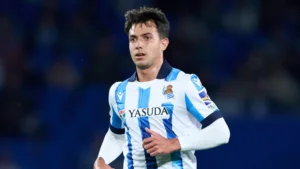 Martin Zubimendi réaffirme son engagement envers la Real Sociedad