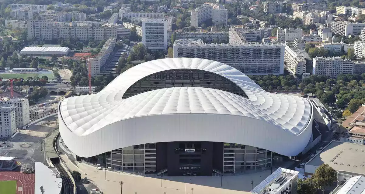 https://declafoot.com/wp-content/uploads/2025/01/velodrome.webp