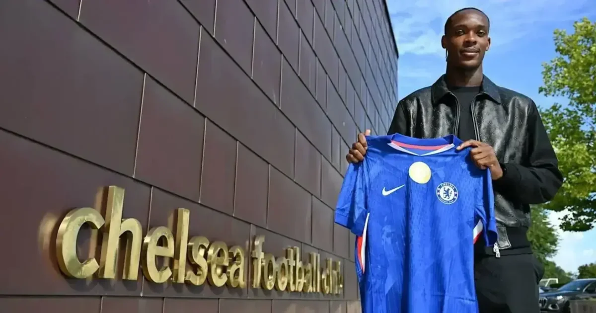 Emmanuel Emegha vers un départ à Chelsea